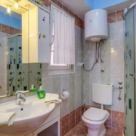 Πανσιόν Aquamare 4*