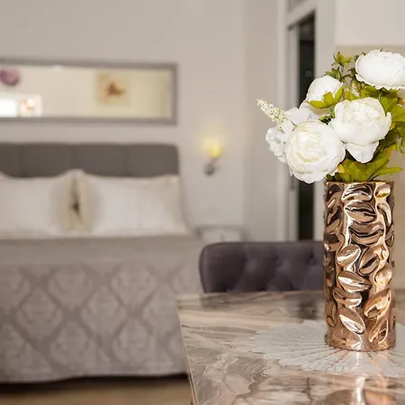 Lisa Guest house 3*